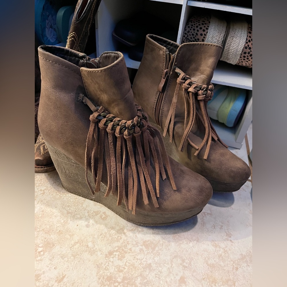 Sbicca bootie